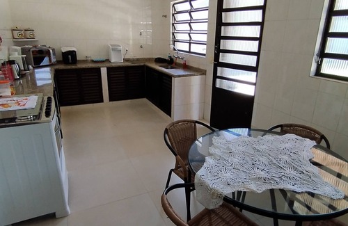 Indaia House | Beautiful House With Pool - Steps From Bertioga Beach