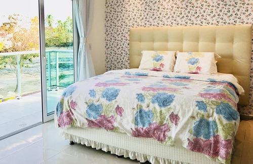 Maceio House | Idyllic House with Pool & Beach Access at Ipióca Condominium