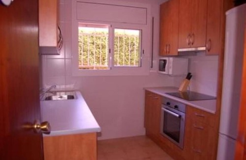 Comarruga House | Private Pool Retreat with Wi-Fi & Ocean Views - Rated 10/10
