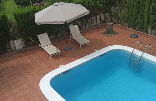 Comarruga House | Private Pool Retreat with Wi-Fi & Ocean Views - Rated 10/10