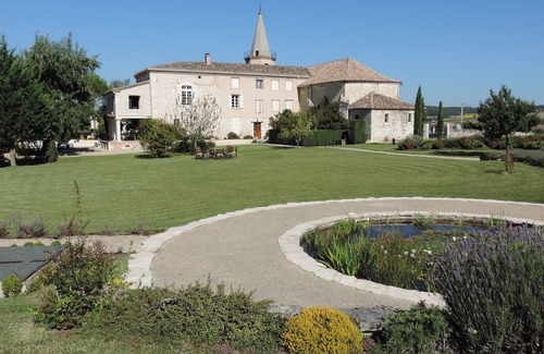 Labarthe House | Elegant House with Private Pool & Ocean Views - 10/10 Score