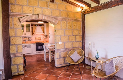 Gradoli House | Private Pool Retreat with Ocean Views – Rated 10/10