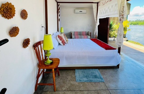 Massagueira House | Relaxing House with Pool on Lagoon Front in Massagueira
