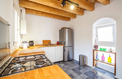 Tarifa House | Historic House with Ocean Views and Spa Amenities