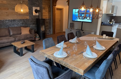 Konzen House | Top-Rated House Wunschlos "Auf Aderich" with Family Amenities