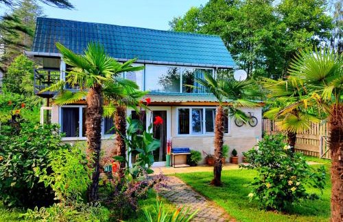 Ureki House | Sunny Retreat at House & Yard Sesil - Steps to the Beach