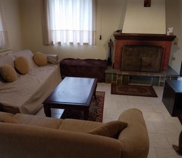 Kato Zachlorou House | Discover House Zachlorou 11 - Pet-Friendly Getaway