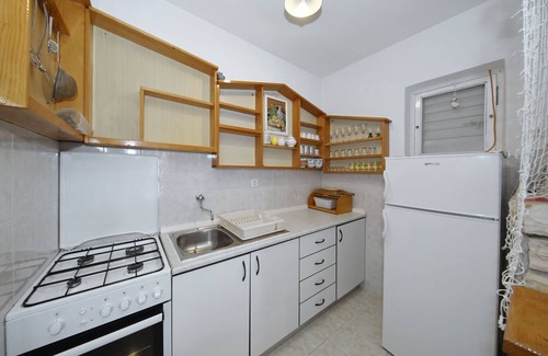 Tkon House | Beautiful House Zelanto Veli with Oceanfront Views in Tkon