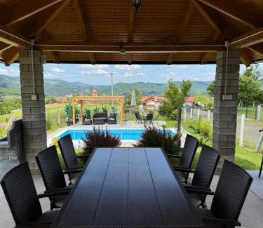 Republika Srpska House | Discover House Zoi: Oceanfront Haven with Top Ratings