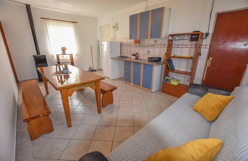 Pasman House | Relax at House Zora - Oceanfront Retreat on Island Zizanj