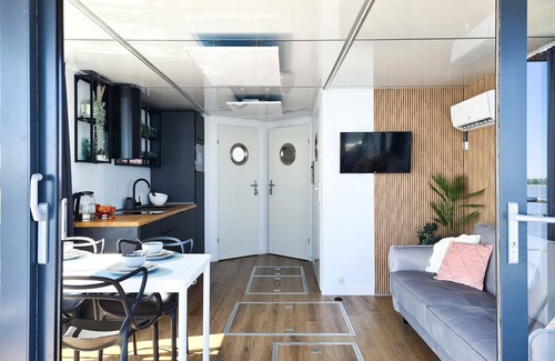 Mielno Boat Rental | Comfortable Waterfront Retreat for Families near the Ocean