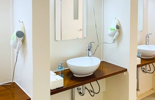 Aka House | Housei: Guest Rated 9.6 with Family-Friendly Amenities