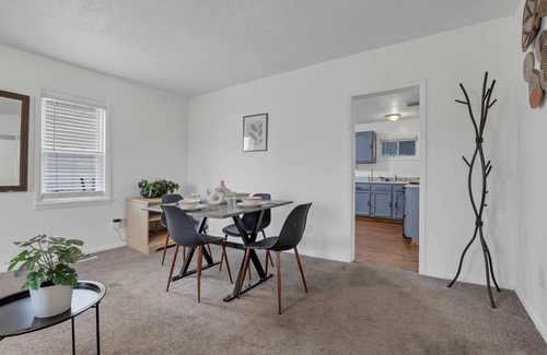Columbus House | Pet-Friendly Getaway at Housepitality - The Southside Ranch