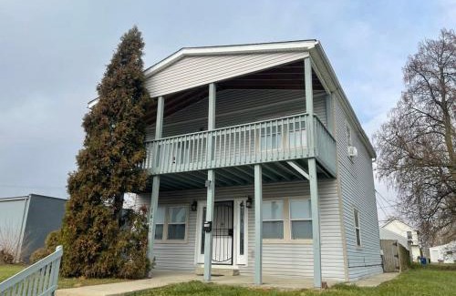 Columbus House | Family-Friendly Bliss at Housepitality - The Lodge Retreat