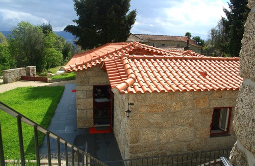 Molares Cottage | Relax at Houses of Eido: Pool, Ocean Views & Spa Retreat