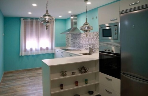 Hita Cottage | Guest Rated 10/10: Houses of Valois with Pool & Spa