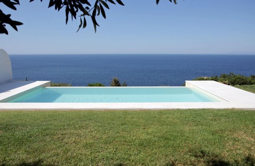 Torre delle Stelle Villa | Pet-Friendly Villas with Private Pool & Ocean View