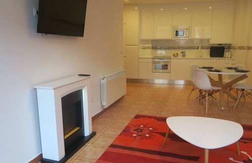 Ezcaray Apartment | Inviting Housing for Tourists with Pet-Friendly Amenities