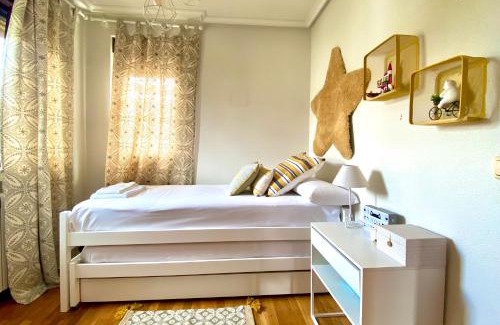 Carbajal de la Legua House | Family-Friendly Stay at Housing León with Beautiful Garden