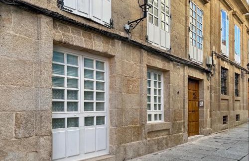 La Coruna Old Town Apartment | Family-Friendly Stay at Housingcoruña Parrote Hotel