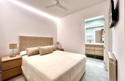 Old Town Apartment | Child-Friendly Retreat at Housingleón - Palacio de Don Ramiro