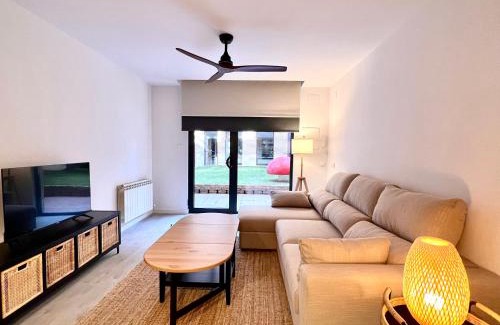 Old Town Apartment | Child-Friendly Retreat at Housingleón - Palacio de Don Ramiro