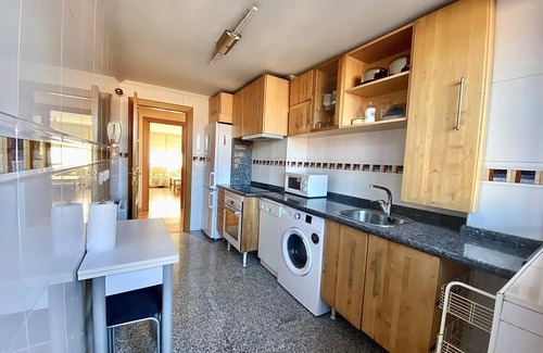 Leon Apartment | Explore Housingleon San Marcos: Family-Friendly with Garage