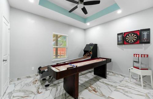 Southeast Houston Villa | Houstons Ludum Locus