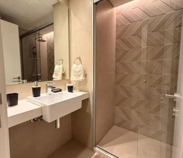 Asuncion Apartment | Houze 208