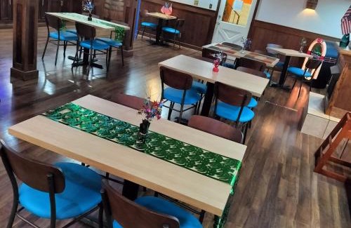 Springerville Hotel | Discover Howard Johnson by Wyndham Springerville Today