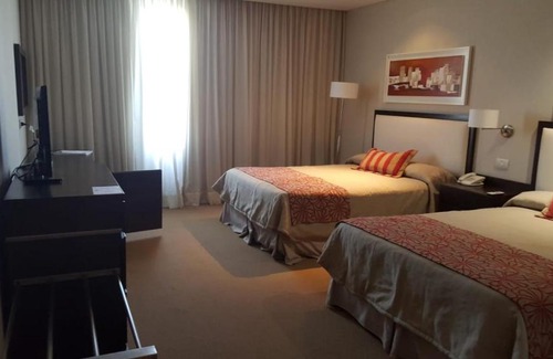 Almafuerte Hotel | Charming Howard Johnson Hotel Piedras Moras with Pool & Hot Tub