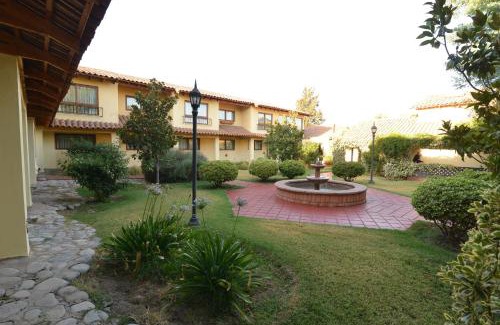 Rinconada Hotel | Inviting Howard Johnson Hotel Rinconada de Los Andes Stay