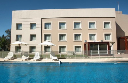 Rio Cuarto Hotel | Discover Howard Johnson Rio Cuarto Hotel & Casino Experience