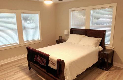 College Station House | Top-Rated Family & Pet-Friendly Getaway at Howdy Home