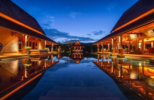 Lan Dokmai Tok House | Experience Your Own Private Resort with Spa and Pool