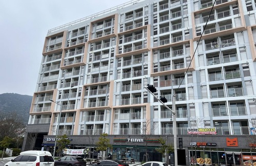 Yeosu Apartment | Highly Rated HoyaStay: Pet Friendly & Family Ready