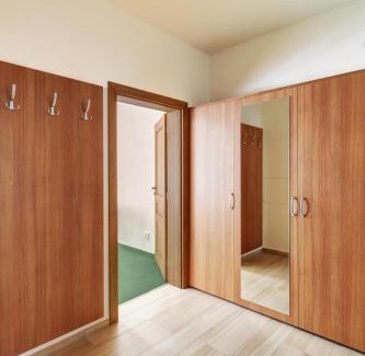 Becov nad Teplou Hotel | Pet-Friendly Hradní Bašta: Guest Rated 8.5/10