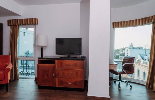 Tampico Hotel | Discover HS HOTSSON Smart Value Tampico with Spa Access