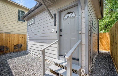 Greater East End Apartment | HTX Ultra Studio Suite #3