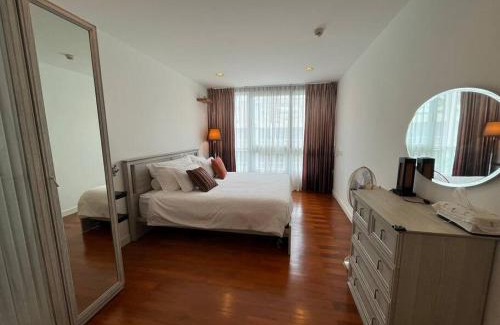 Nong Kae Apartment | Blissful Oceanfront 2 Bedroom Condo in Huahin