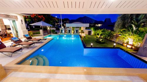 Hua Hin House | Discover Hua Hin Horizon: Pet-Friendly Retreat with Pool