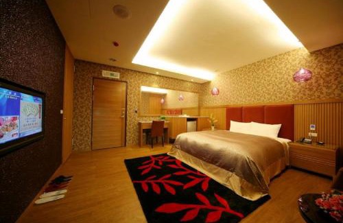 Shalu District Hotel | Discover Hua Mu Lan Hotel: Family-Friendly Dining Awaits