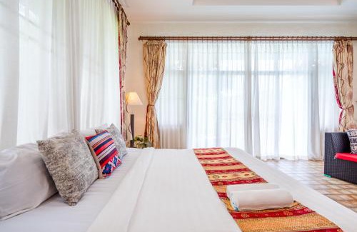 Hua Hin House | Private Retreat at Huahin I-Din Poolvilla with Scenic Views