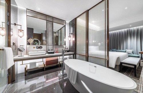 Baqiao Hotel | Premier Hualuxe Xi'an Chanba: Top-Rated 4-Star Escape