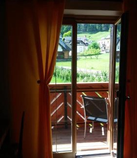 Camporosso in Valcanale Apartment | Pet-Friendly Huatscher with a 9.1 Guest Rating
