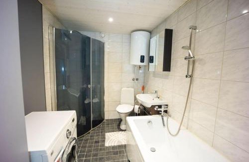 Jarve Apartment | Inviting Hubane Korter Järvel - Pet & Child Friendly Stay
