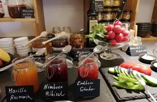 Oberperfuss Bed & Breakfast | Experience Huber - Das Tiroler B&B with Gourmet Breakfast