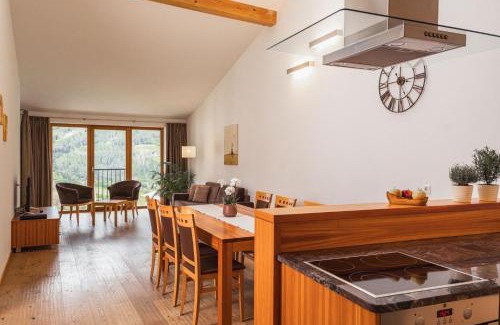 Naz Apartment | Huberhof: Family-Friendly Hotel with Oceanfront Pool