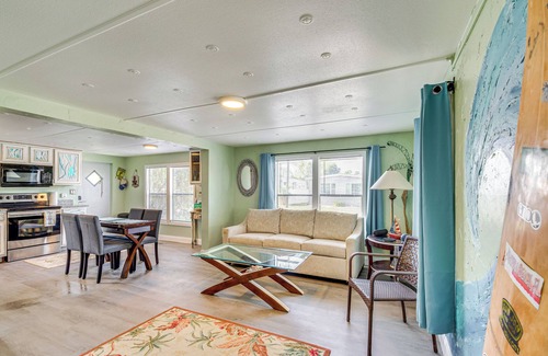 Vista Del Mar House | Pet-Friendly Hudson Home with Dock, Steps to the Beach!