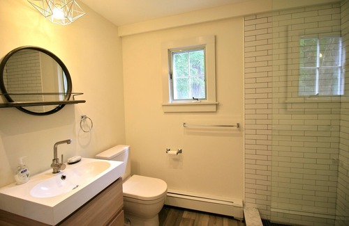Old Chatham Cottage | Discover Hudson Old Chatham Loft: Family & Pet Friendly Stay